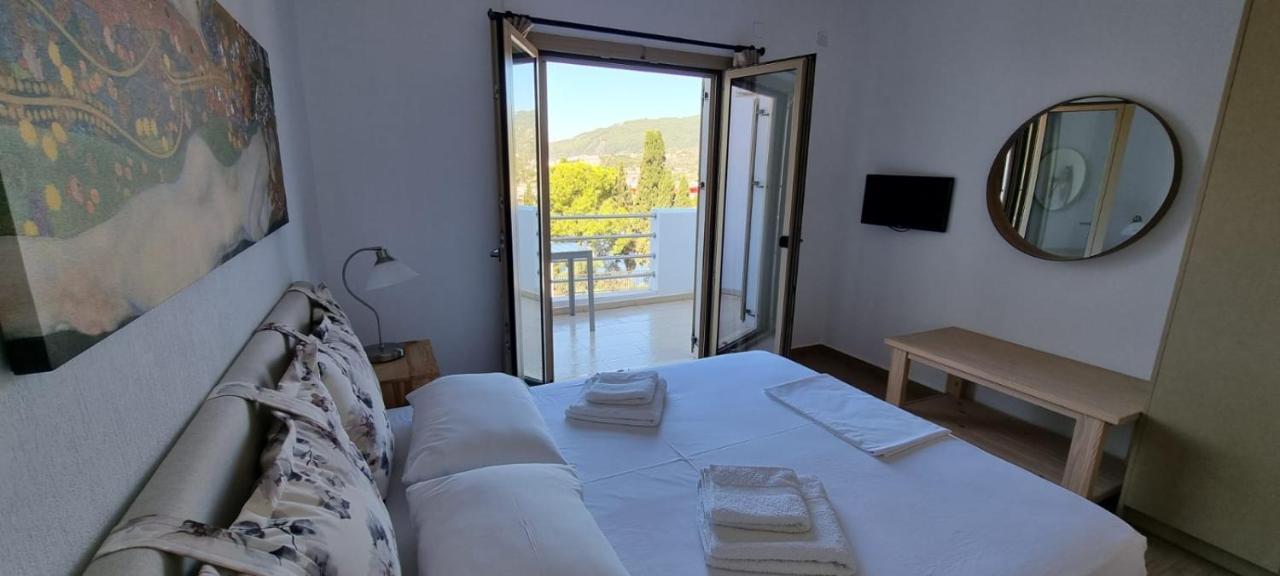 Skiathos Lagoterra Apartments Exterior photo